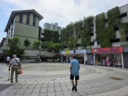 709 ANG MO KIO AVENUE 8 (D20), Shop House #459866741